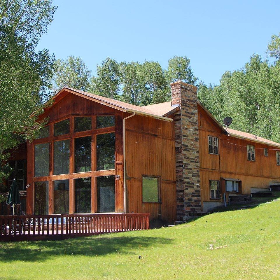 Red Creek Lodge at Reid Ranch Resort